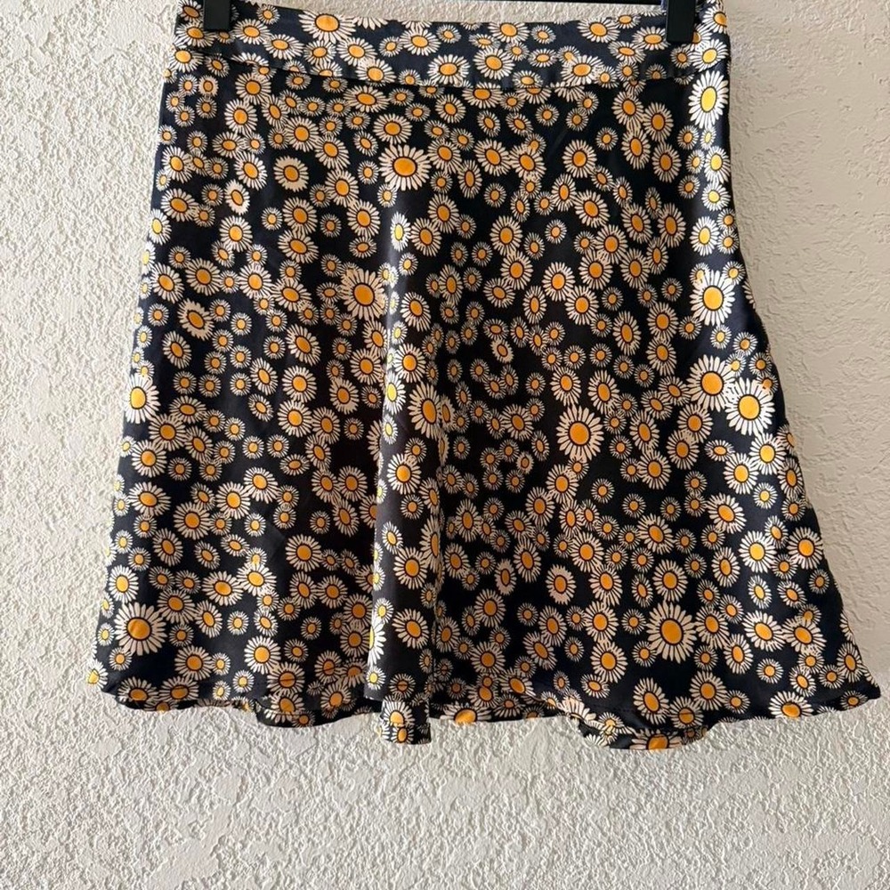 FREE PEOPLE Phoebe A-Line Daisy Black Yellow High Waisted Boho Mini Skirt Size 0